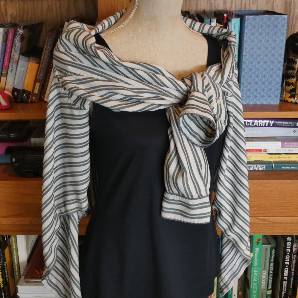 EUC Ralph Lauren 100% SILK Striped Button Up